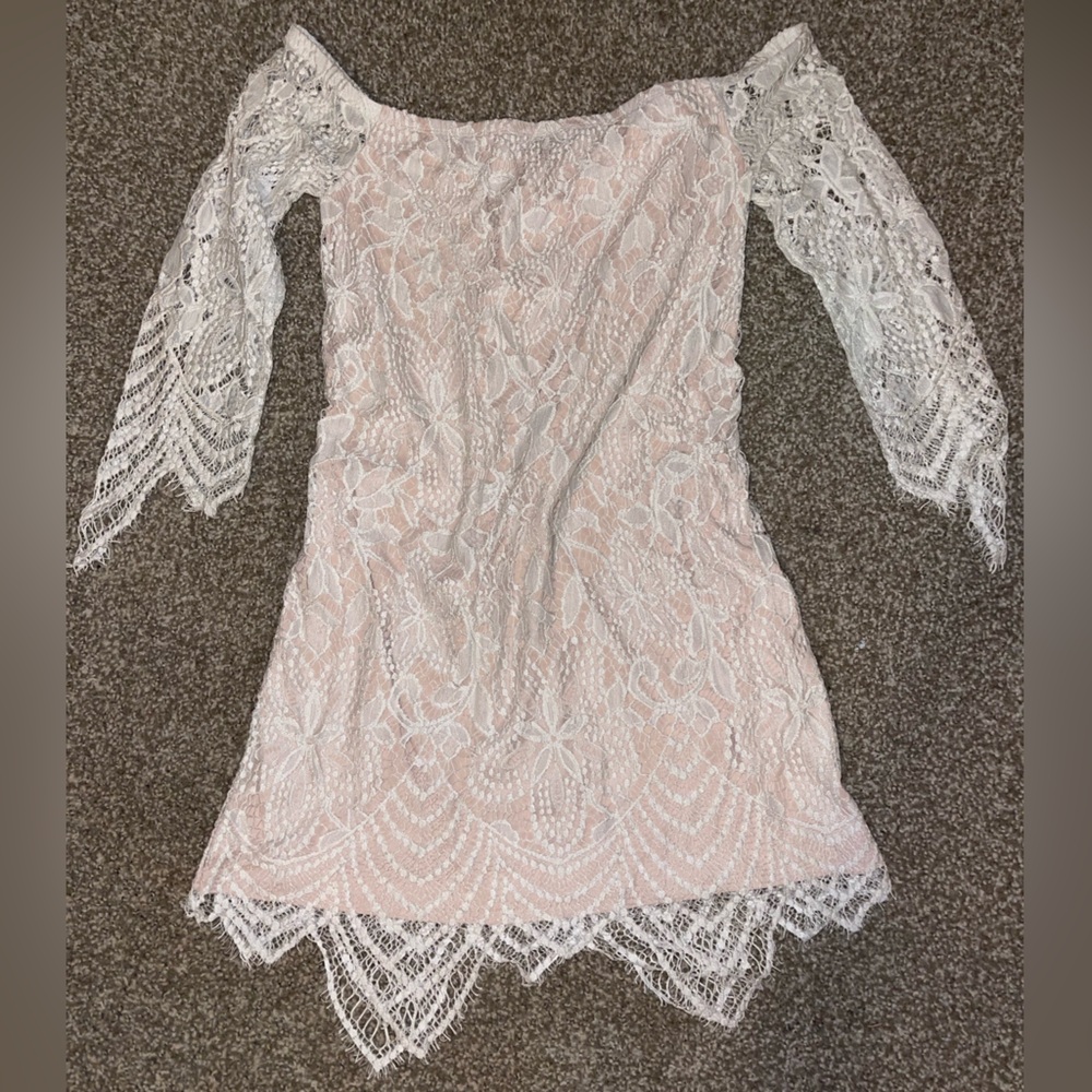 Elegant Lace Off-Shoulder Dress